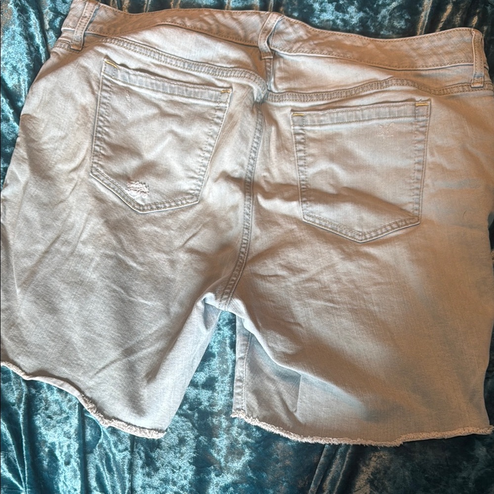 Torrid Light Blue Ripped Jeans - Picture 5 of 5